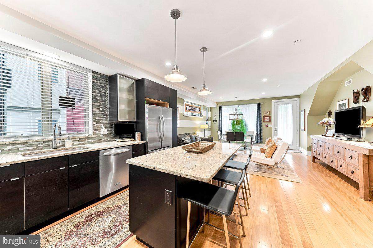 1217-19 Mount Vernon Street - Photo 1