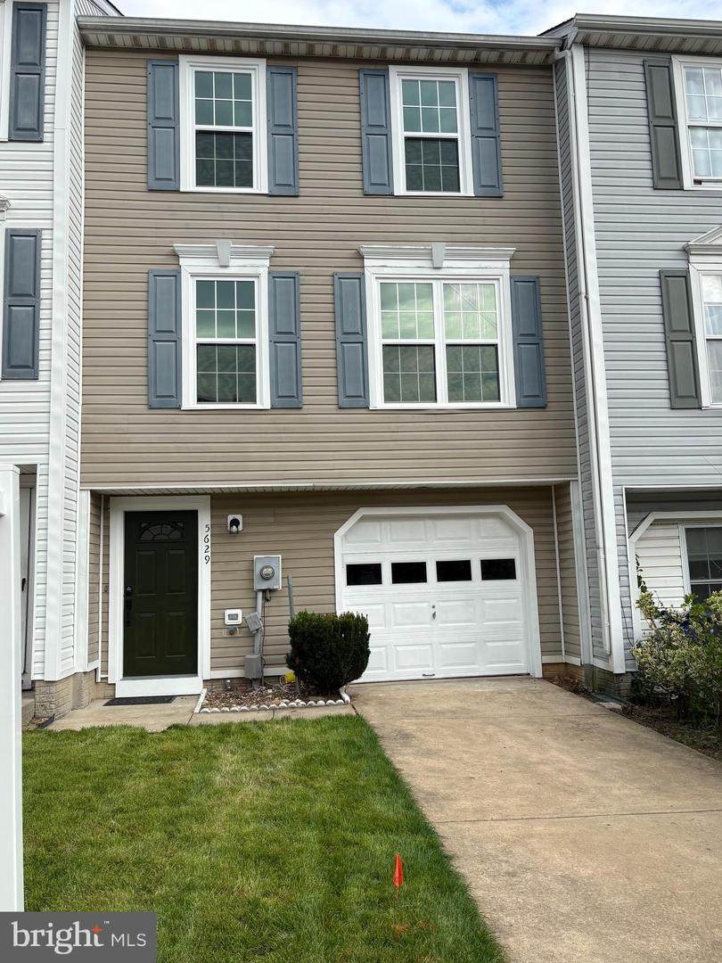 5629 Crestwood Court - Photo 1