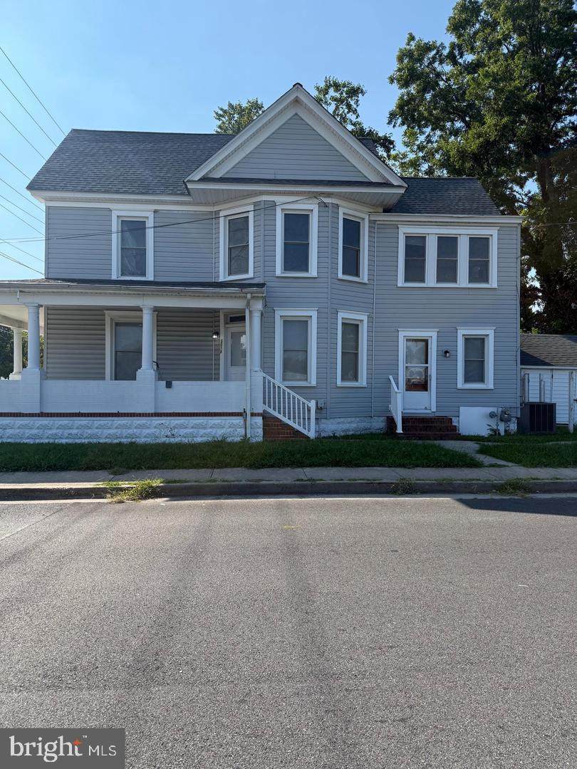 301 Washington Street - Photo 1