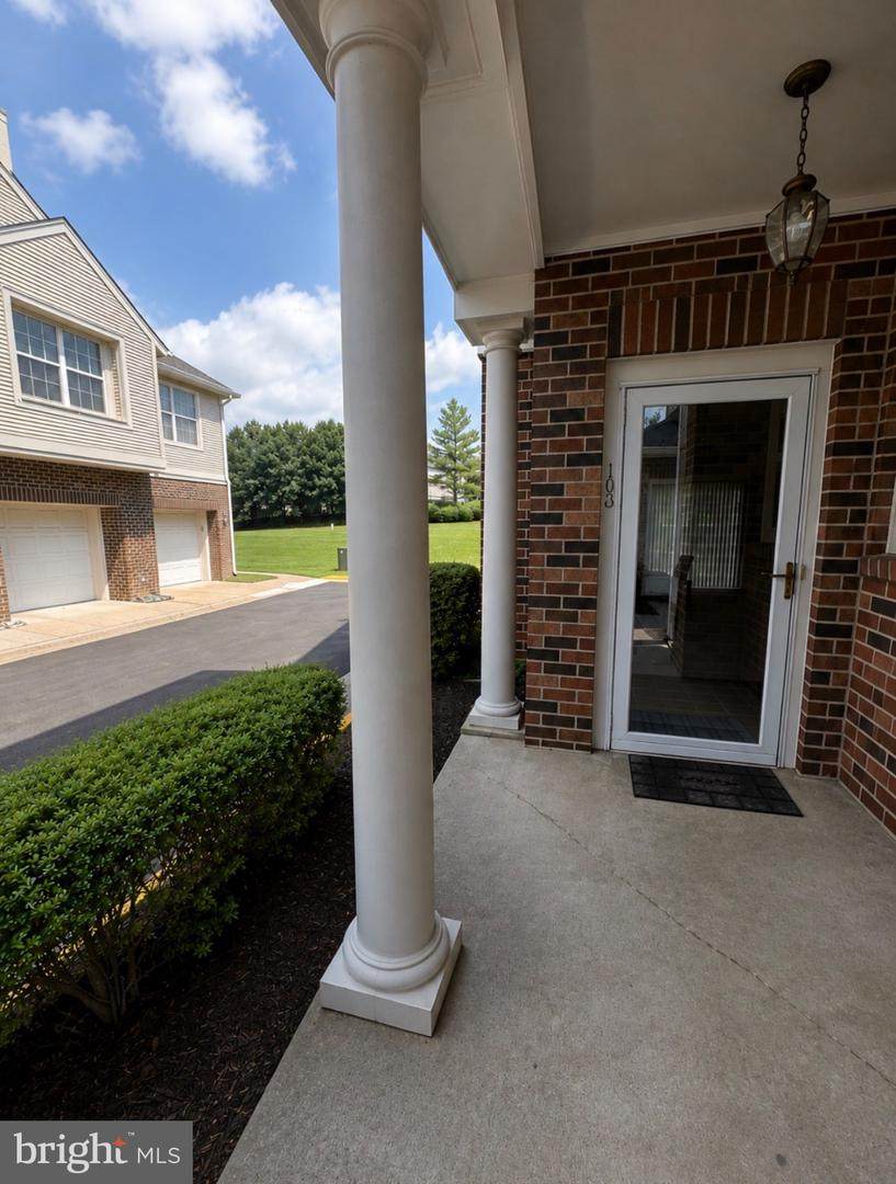 45091 Brae Terrace - Photo 1