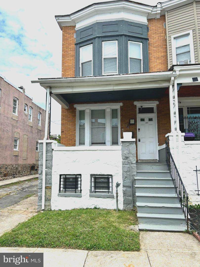 705 Longwood Street - Photo 1