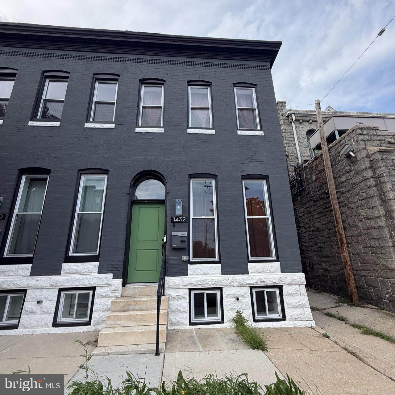 1432 Lanvale Street - Photo 1