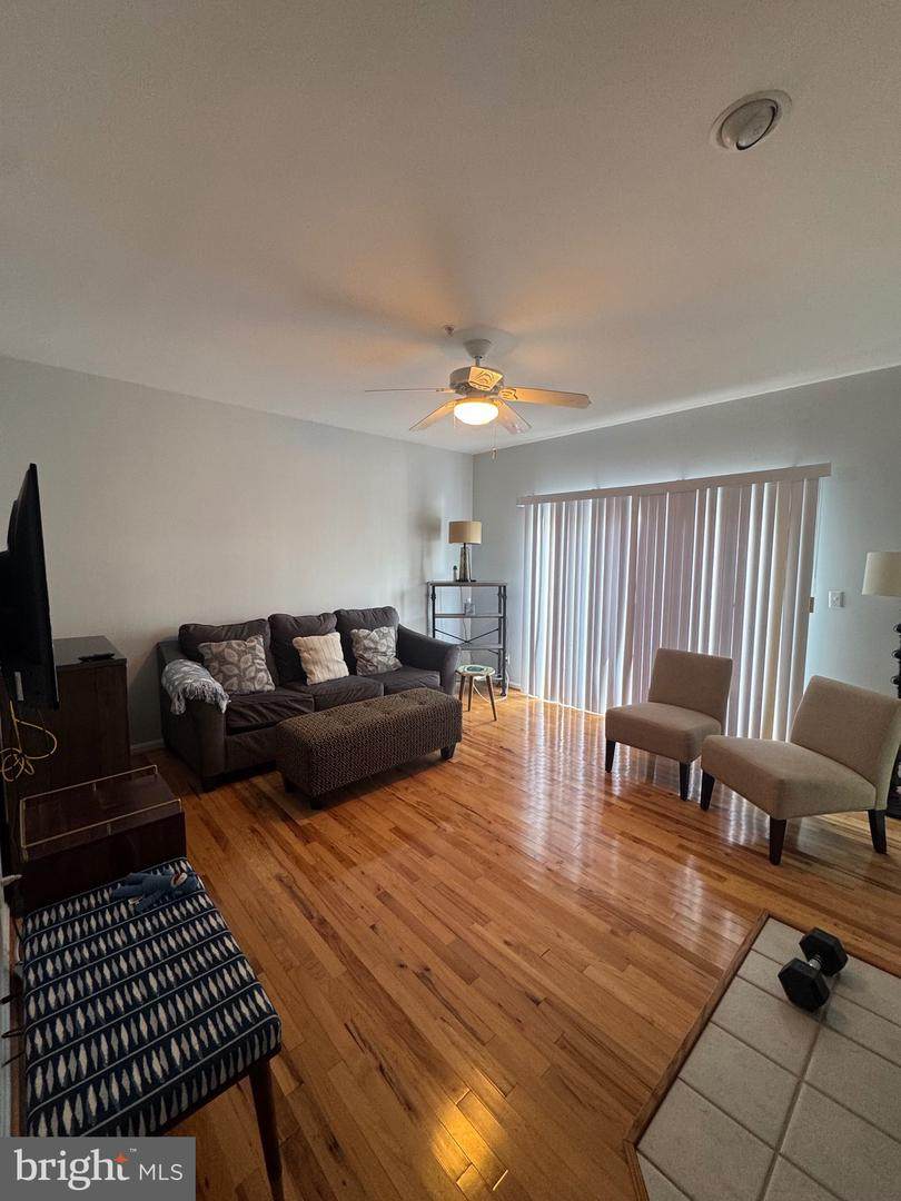 934 Yacht Club Drive - Photo 1