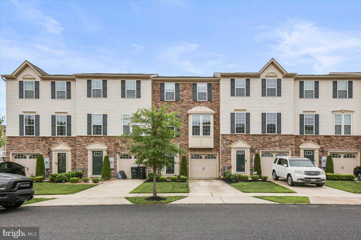 81 Village Green Lane - Photo 1