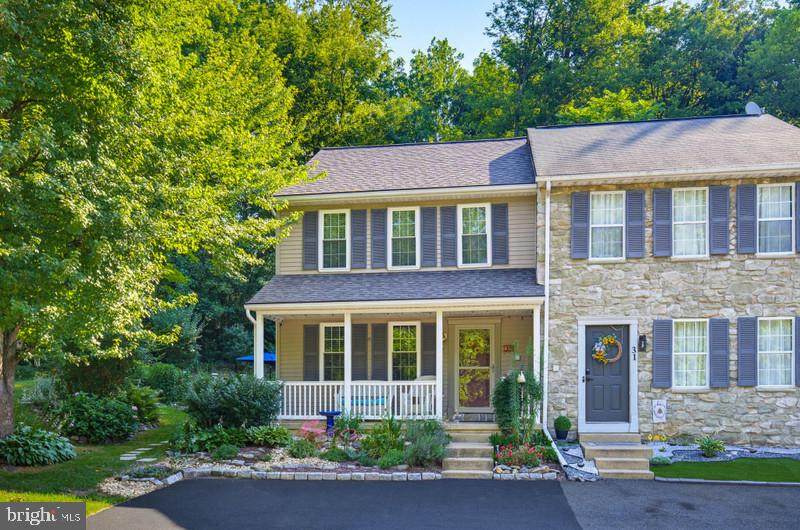 29 Deep Hollow Lane - Photo 1