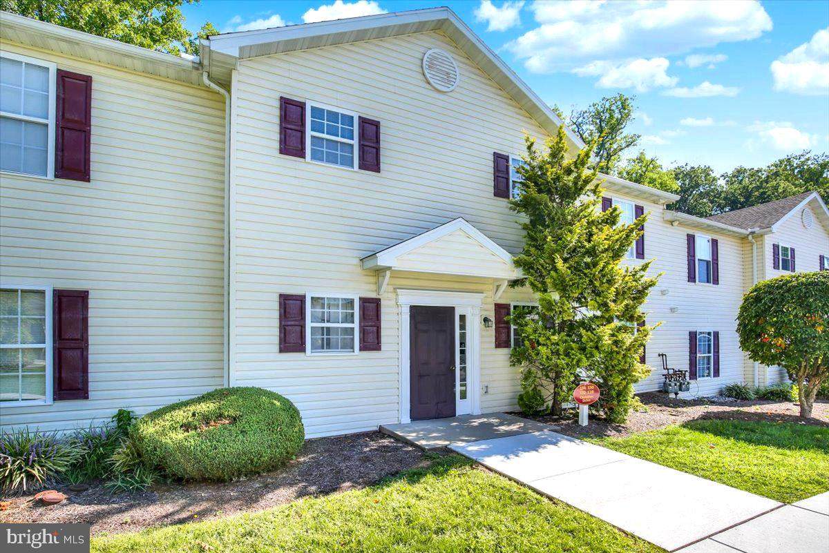 128 Christine Drive - Photo 1