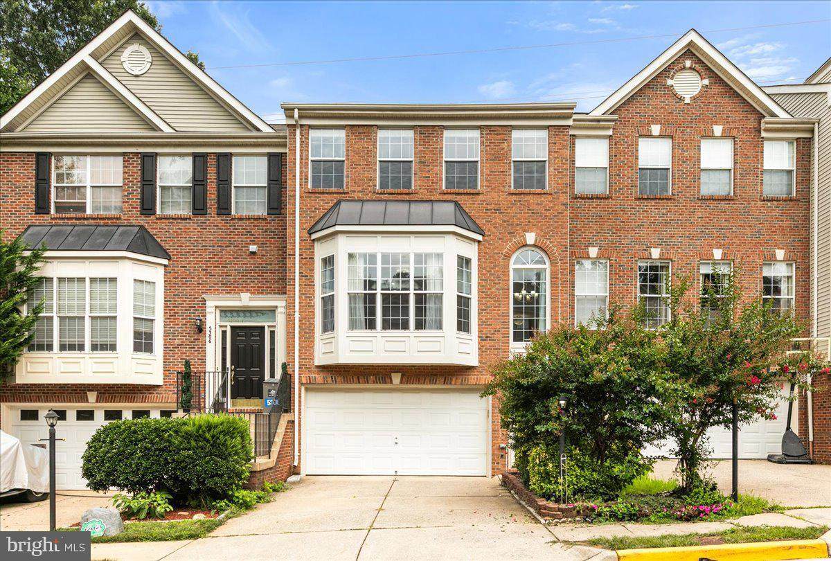 5304 Waldo Drive - Photo 1
