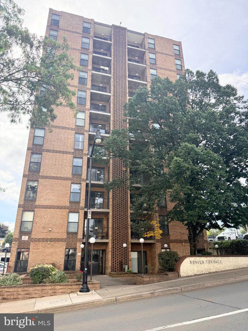 456 Beaver Avenue - Photo 1