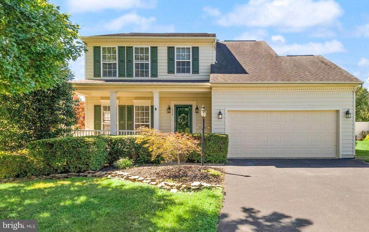 338 Singleton Circle - Photo 1