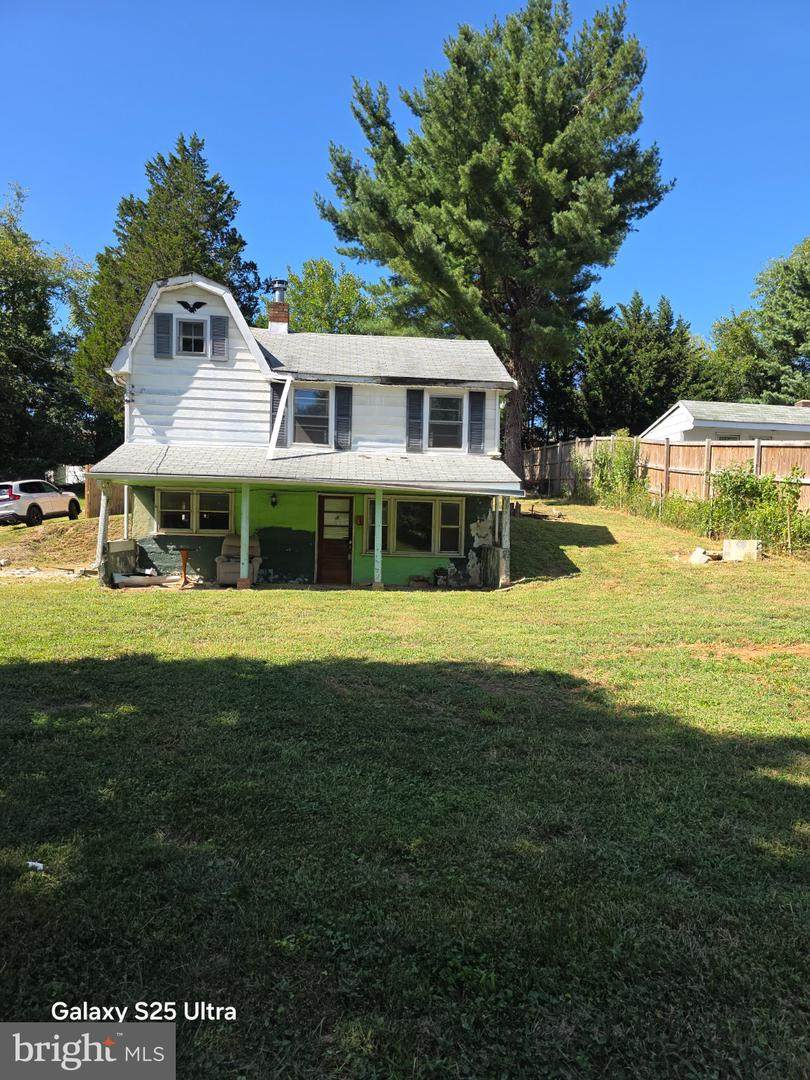 216 Gwynnbrook Avenue - Photo 1