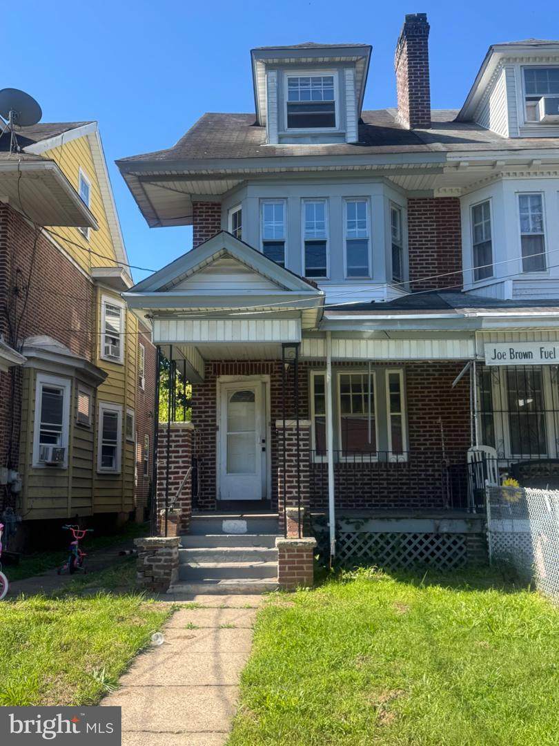 1509 State Street - Photo 1