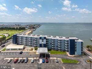 302 32ND Street - Photo 1