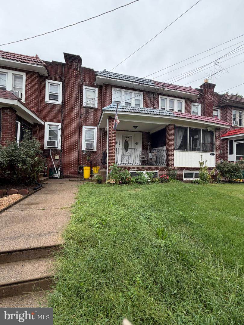 4620 Woodland Avenue - Photo 1
