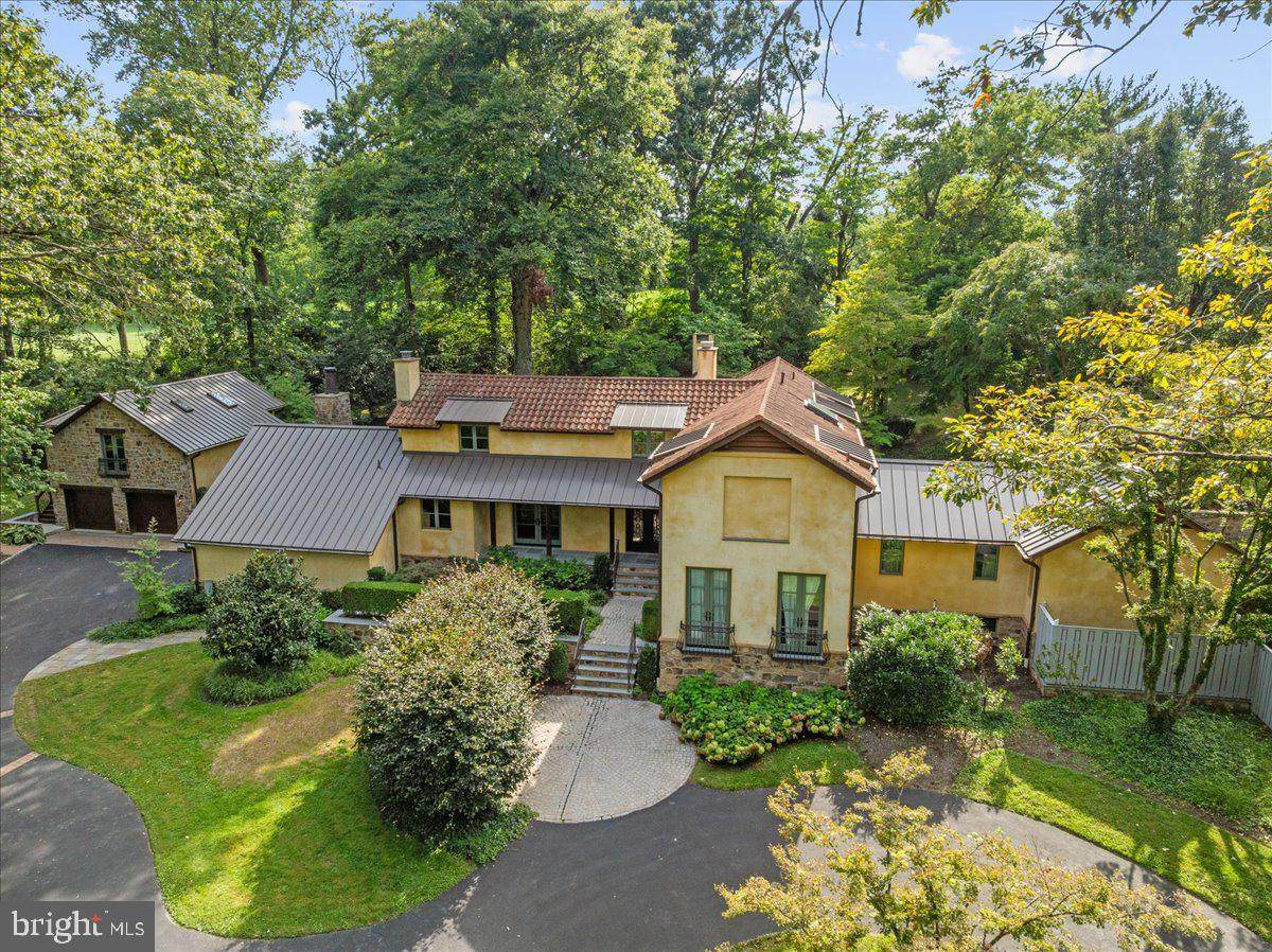 210 Lambert Drive - Photo 1