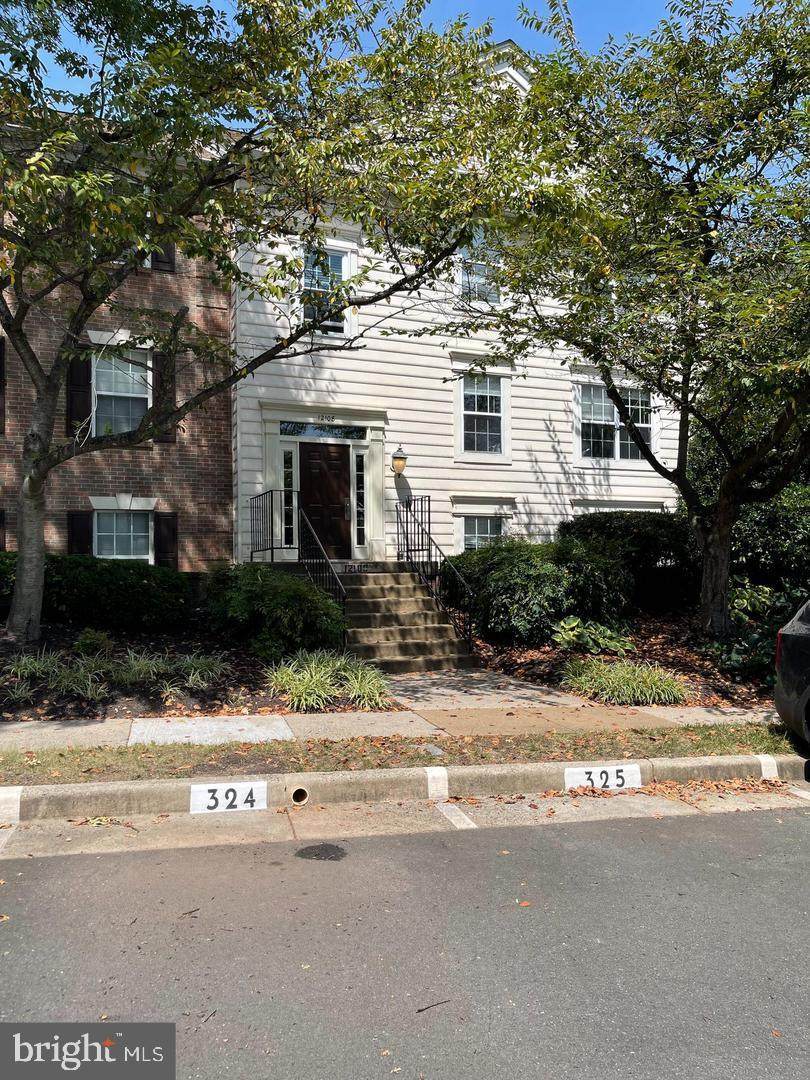 12108 Green Leaf Court - Photo 1