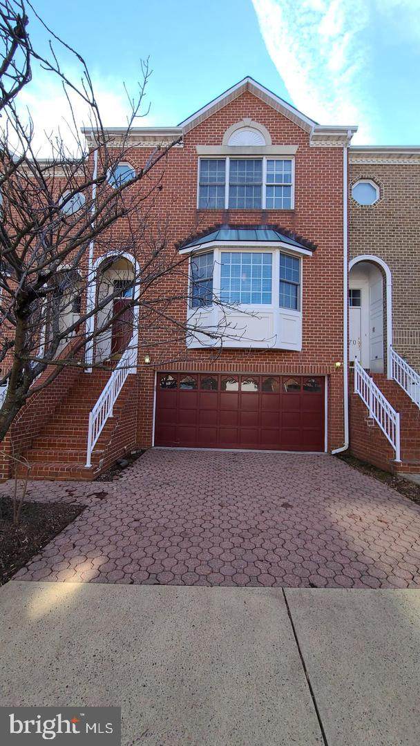 8172 Madrillon Court - Photo 1