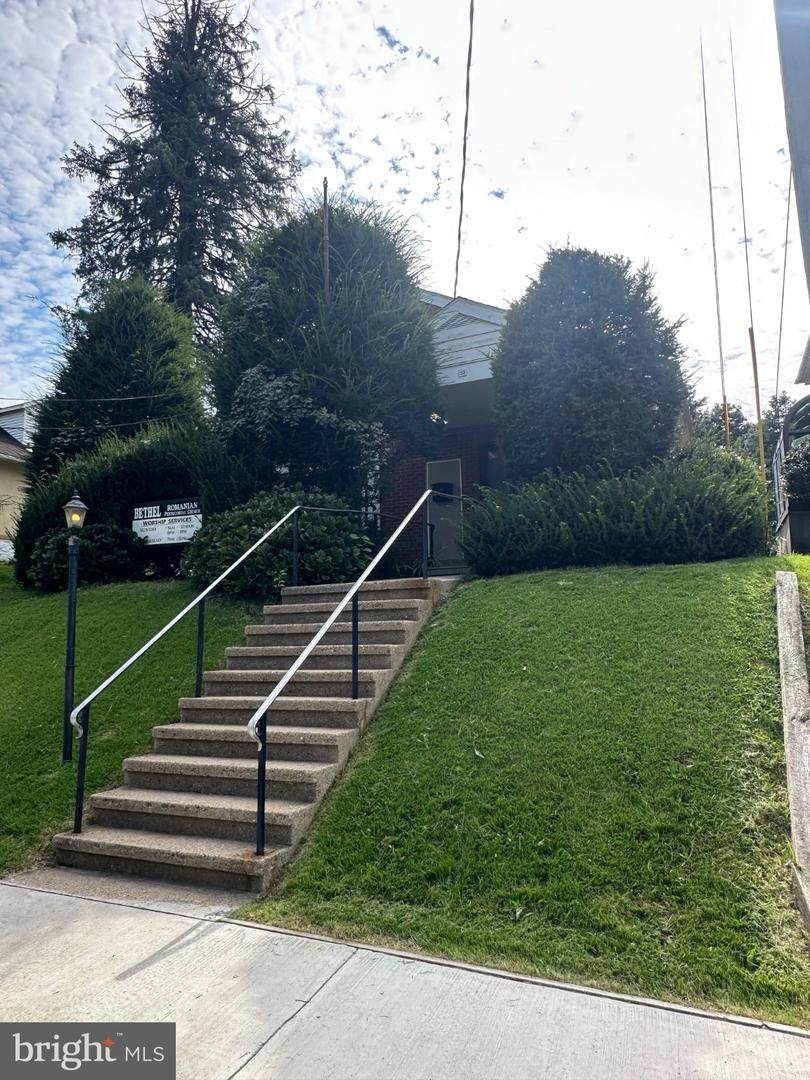 32 Morgantown Road - Photo 1