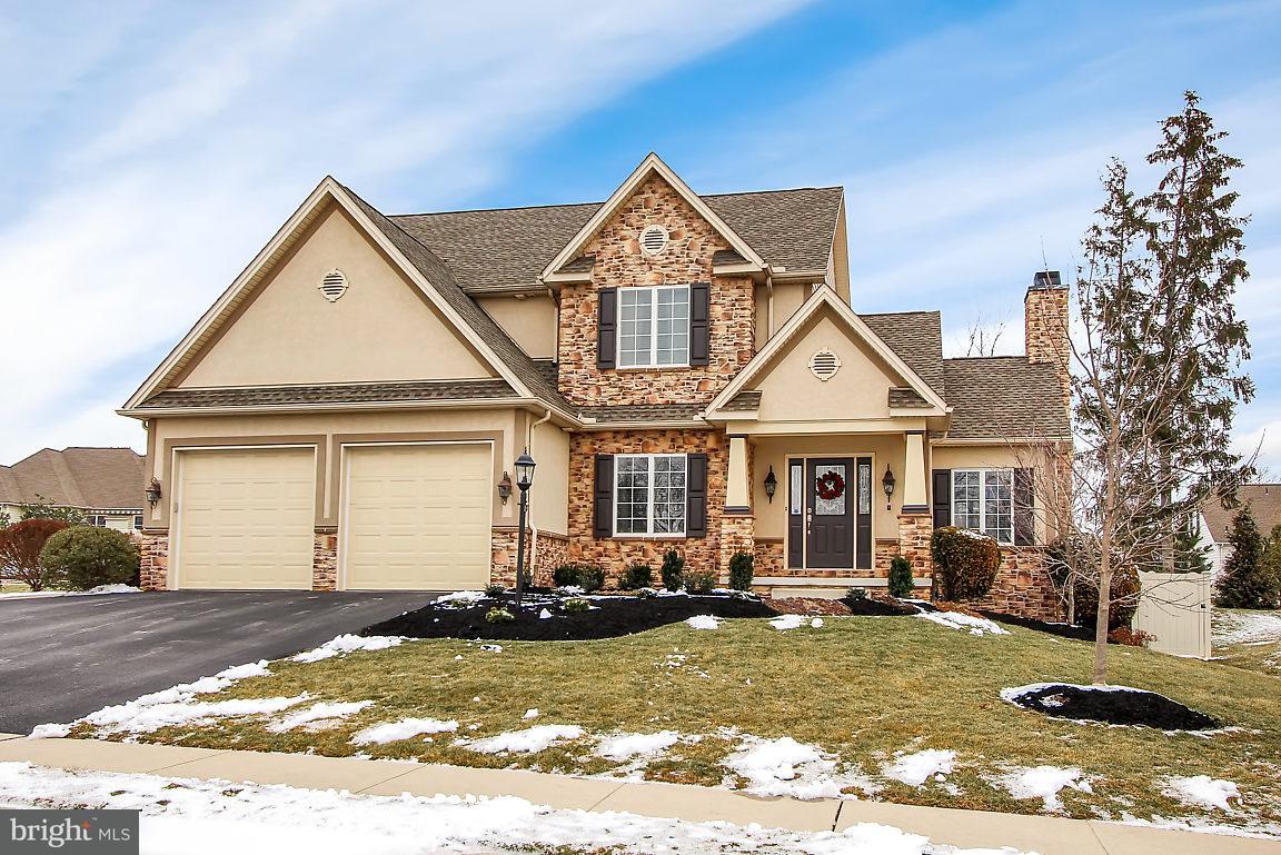 643 Crosslyn Drive - Photo 1