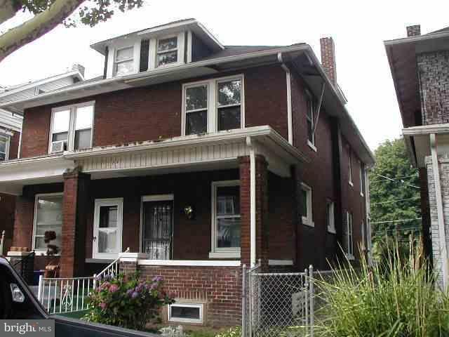 1206 14TH Street - Photo 1