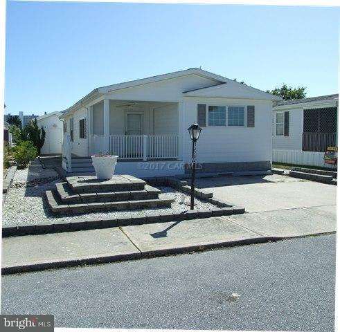 13204 Peachtree Road - Photo 1