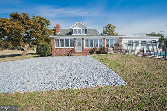 23210 Paul Benton Circle - Photo 1