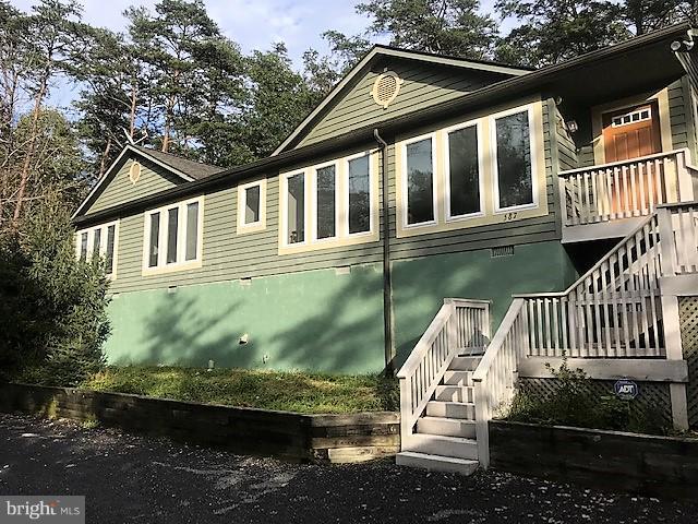 587 Straton Way - Photo 1