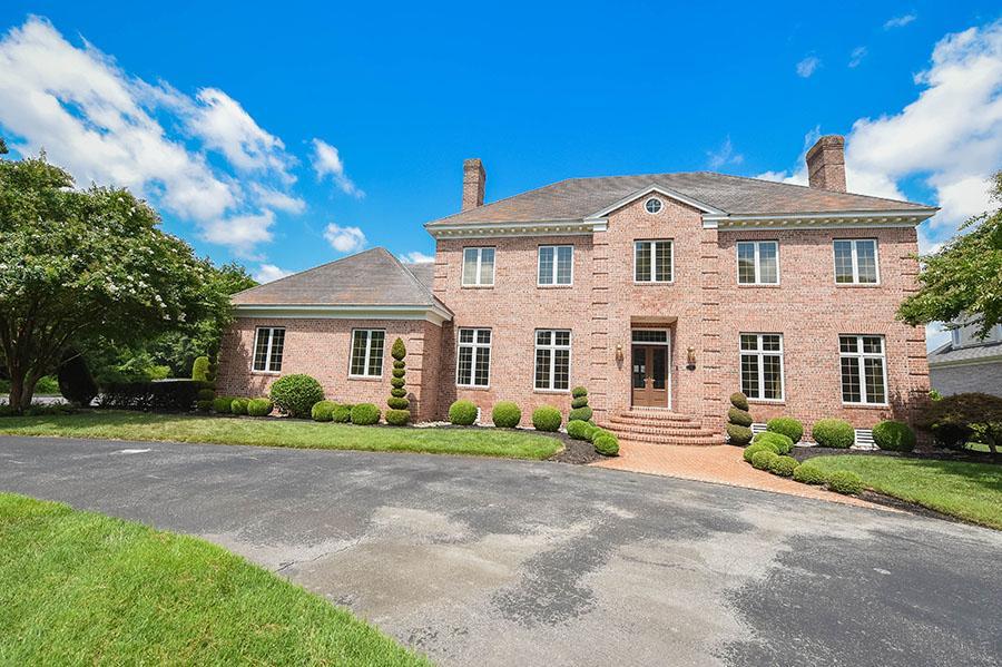 712 Riverside Pines Court - Photo 1