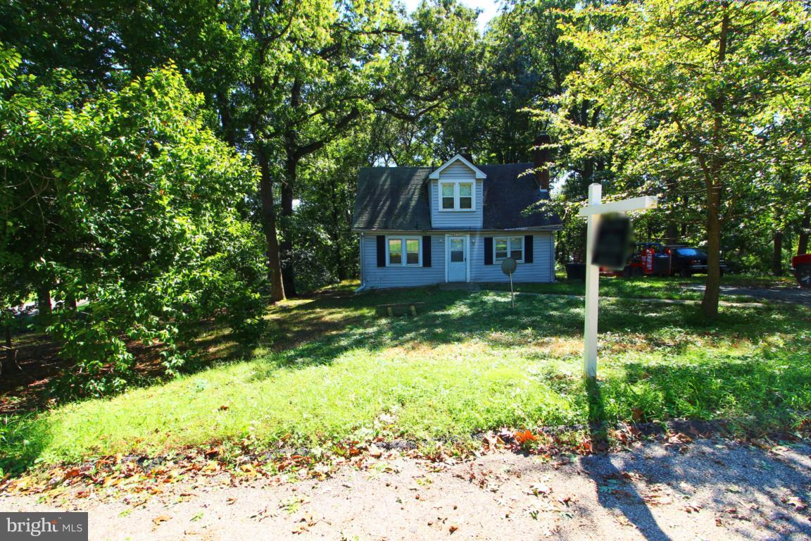 8813 Sterling Street - Photo 1