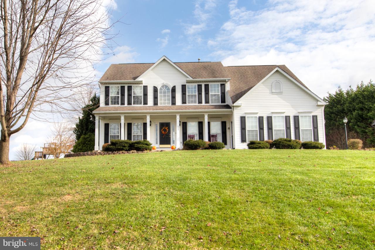 211 Olde Beau Court - Photo 1