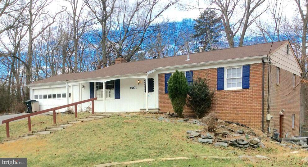 4701 Montgomery Place - Photo 1