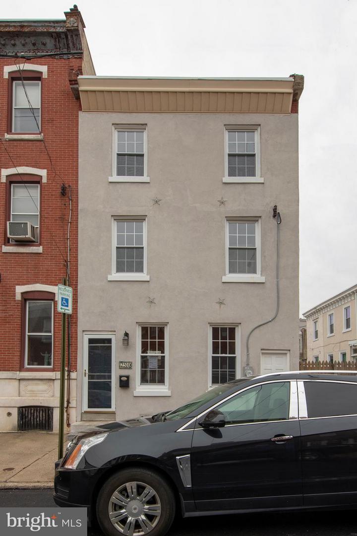 2510 Dauphin Street - Photo 1
