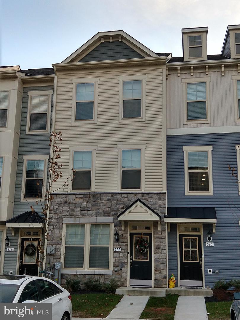 517 Pebblebrook Lane - Photo 1