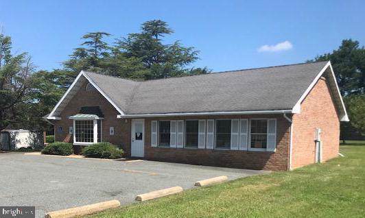 603 Dutchmans Lane - Photo 1