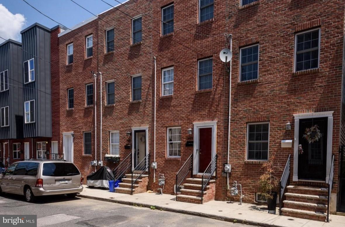 1549 Hewson Street - Photo 1