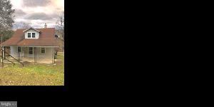 542 Wilkes Street - Photo 1