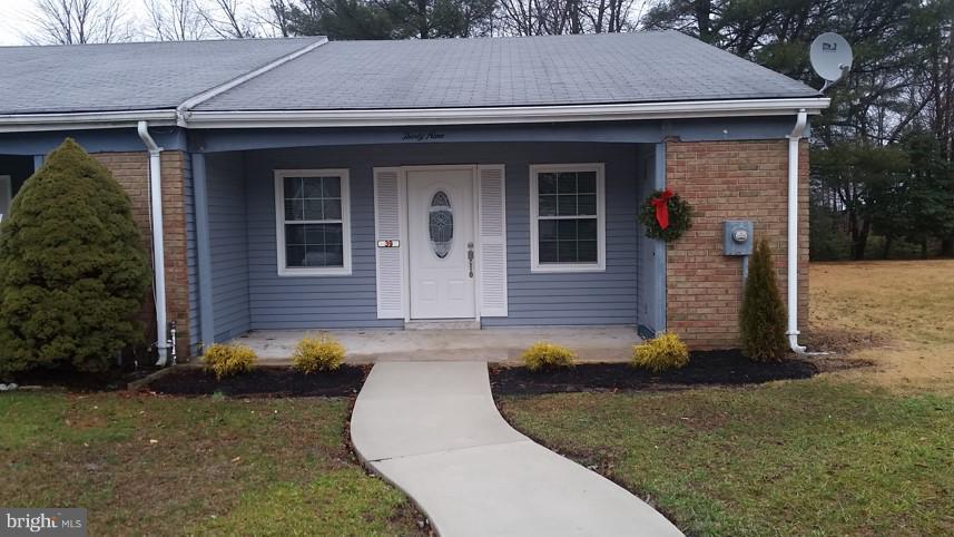 39 Sherwood - Photo 1