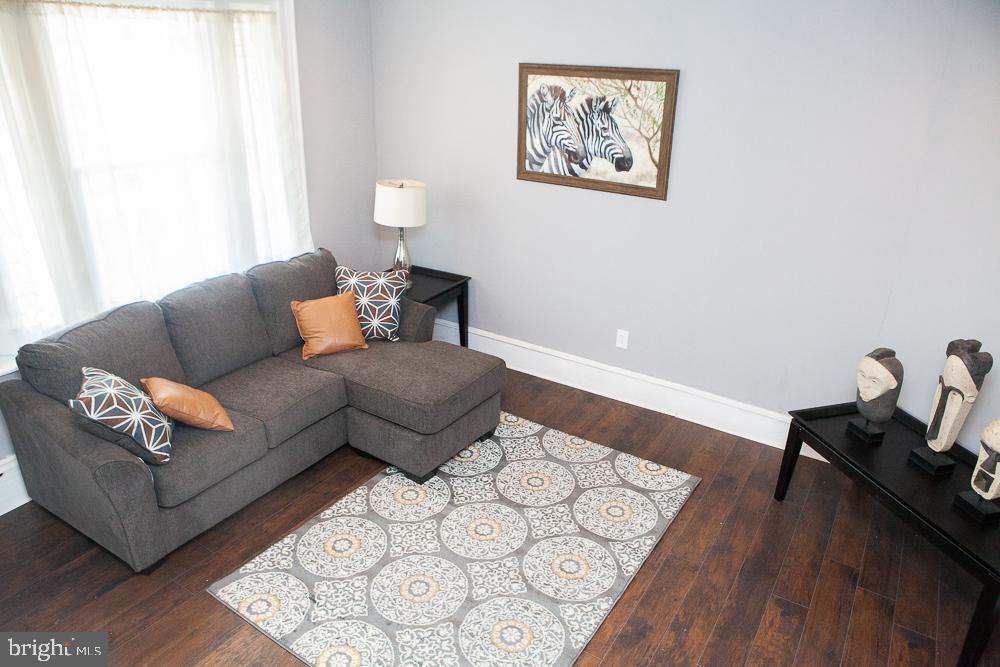442 55TH Street - Photo 1