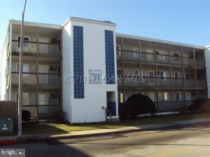 417 Robin Drive - Photo 1