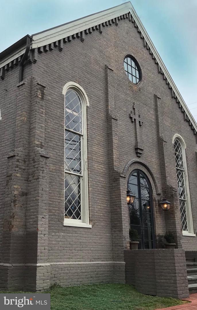 79 Lee Street - Photo 1