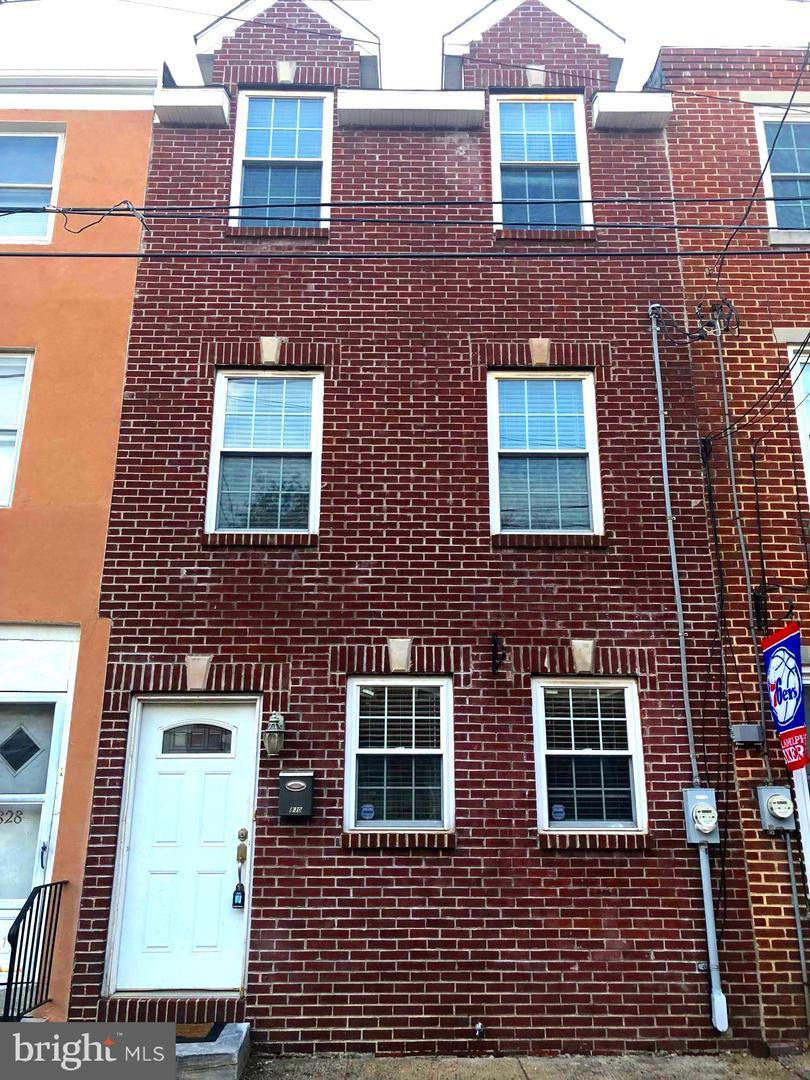 830 Capitol Street - Photo 1