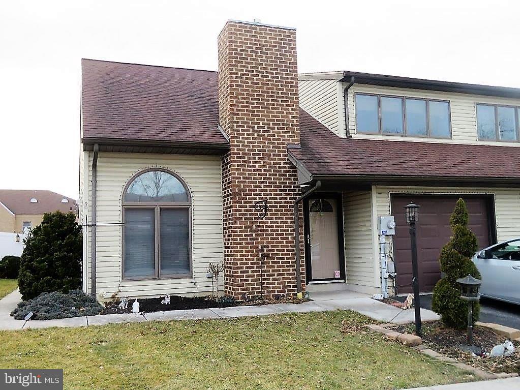 1122 Roosevelt Court - Photo 1