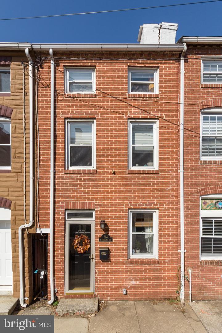 314 Regester Street - Photo 1
