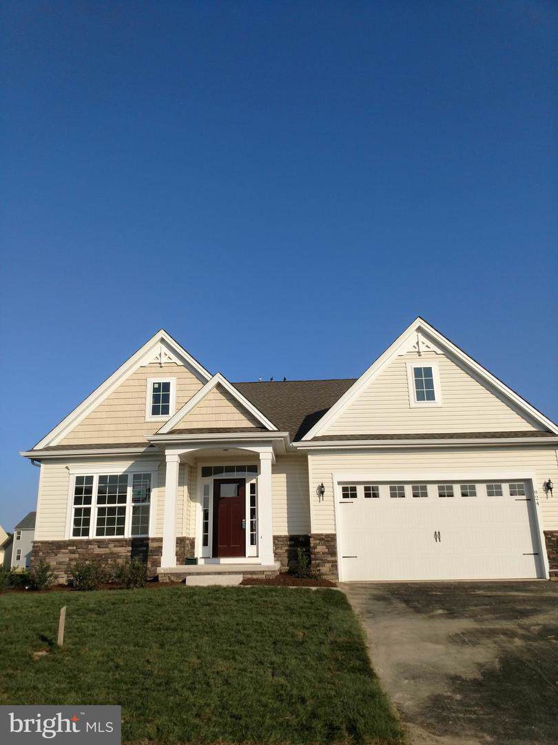 924 Robinson Road - Photo 1