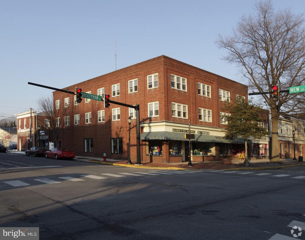 233-239 Loockerman Street - Photo 1