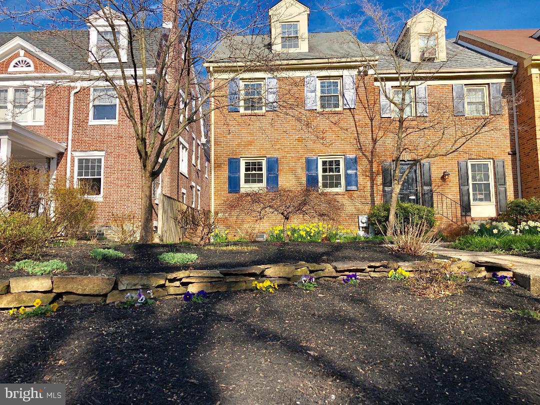 1119 Broom Street - Photo 1