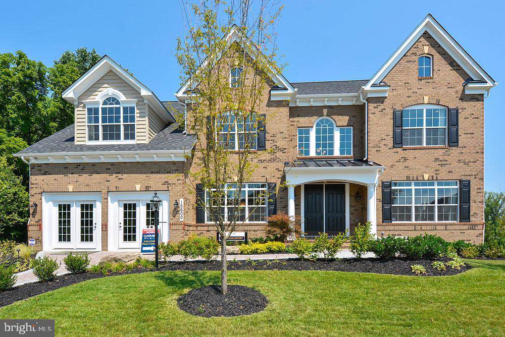 87 Wallace Manor Road - Photo 1