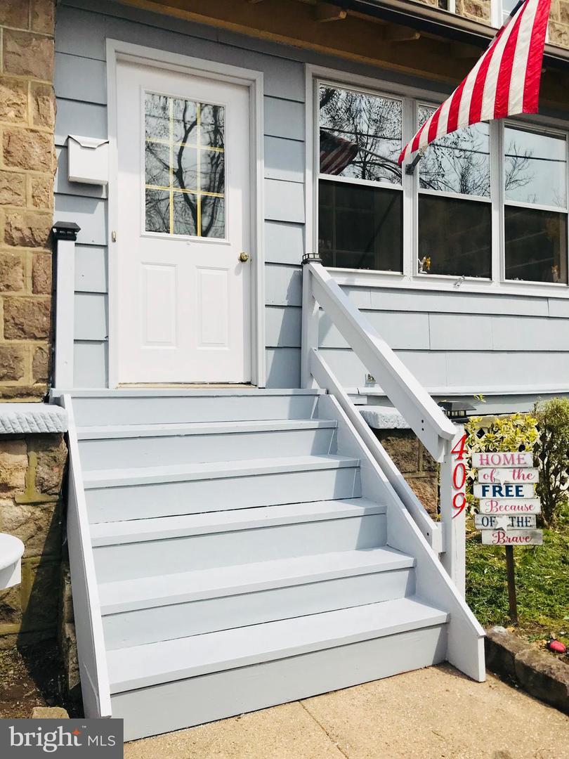 409 Main Street - Photo 1