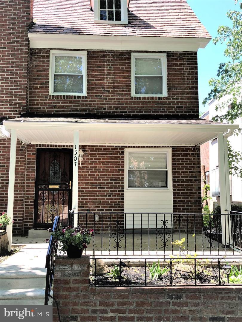 1507 Duval Street - Photo 1