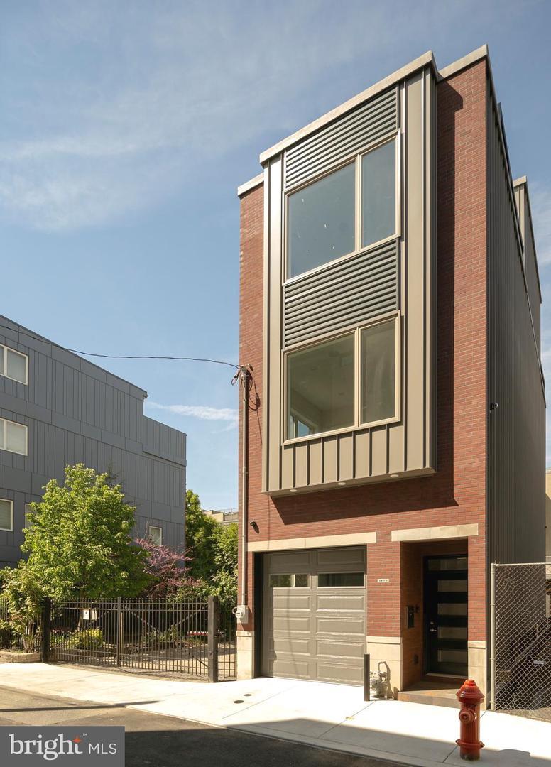 1409 Pemberton Street - Photo 1