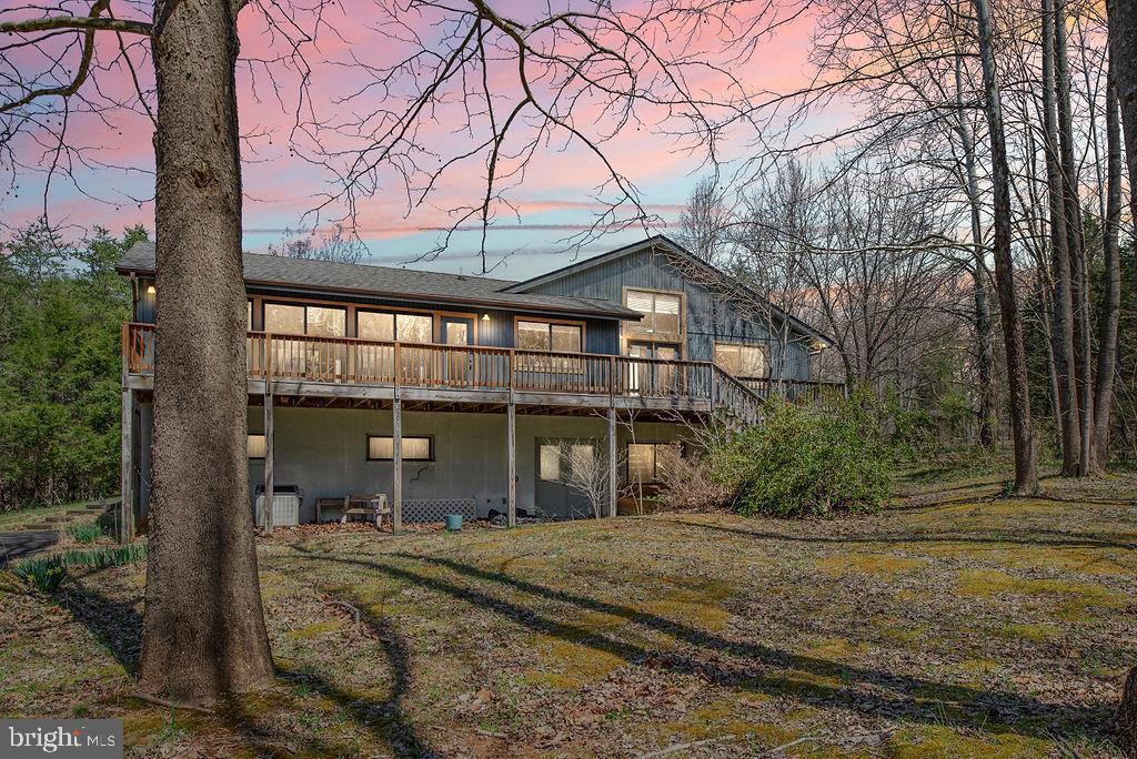 15601 Heth Drive - Photo 1